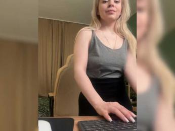 Zeizaka webcam model stream image