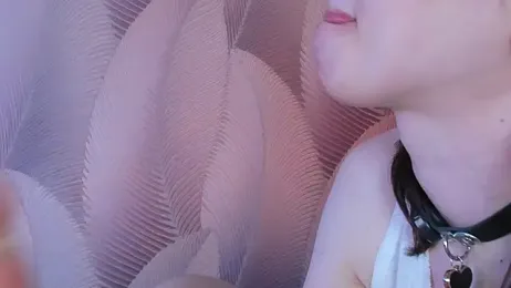 _ccrystaa_ webcam model stream image