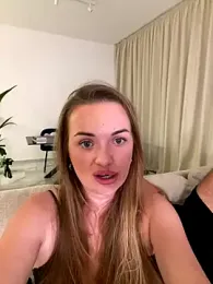 ElenaRebelle webcam model stream image