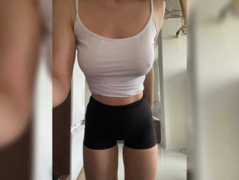 Lolichka20 webcam model stream image