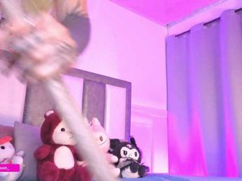 Maddieash webcam model stream image