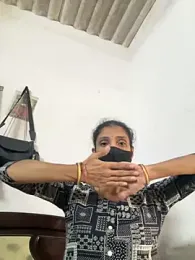 sweetreddy-02 webcam stripchat model stream image