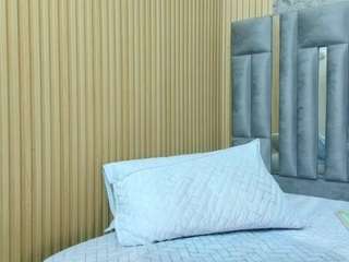 beautifulskinny18 webcam model stream image