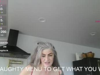 drippingwetgoddess webcam model stream image