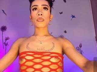 stefany-24 webcam model stream image