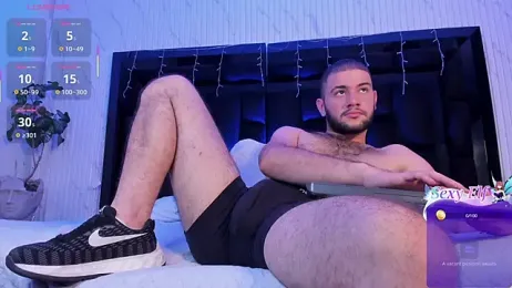 MaximusClark webcam model stream image