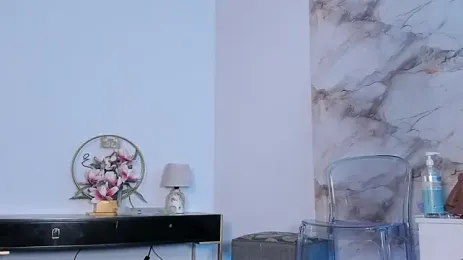 Maddyluxe webcam model stream image