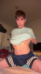 Twinkitaporcell webcam model stream image