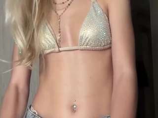 alliebergum webcam model stream image