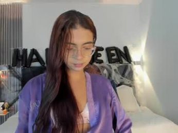 sarasaenz_99 webcam model stream image