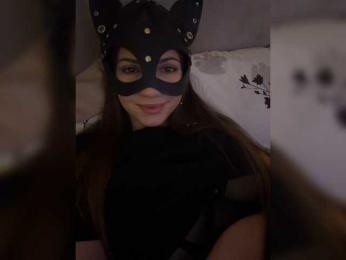 MilanaMila webcam model stream image