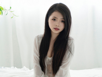 KamaAva webcam model stream image