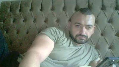 camera_arab webcam model stream image