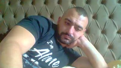 camera_arab webcam model stream image