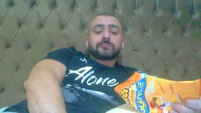 camera_arab webcam model stream image