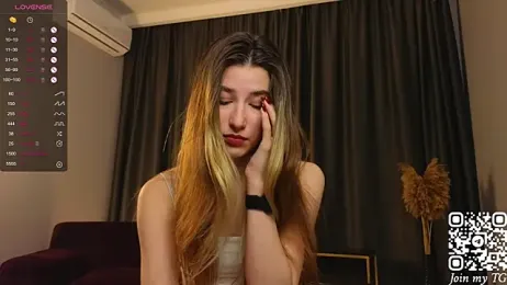 RubbyFoks webcam model stream image