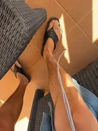 Manu97k webcam model stream image