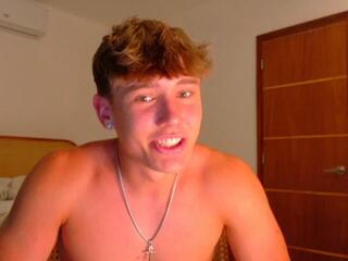 Matthew Bieber webcam model stream image