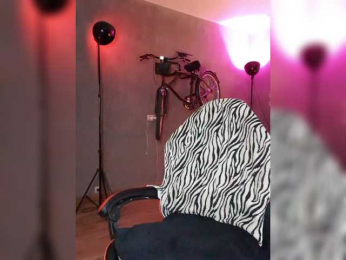 BDSM-Queen webcam bongacams model stream image