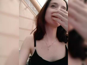 AlexNikaaa webcam model stream image