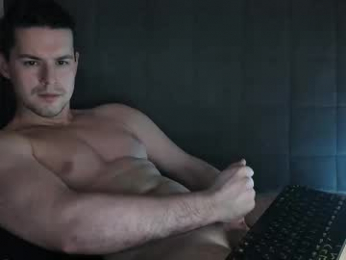 dennis_night webcam model stream image