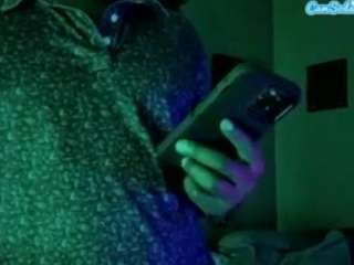djray10 webcam model stream image