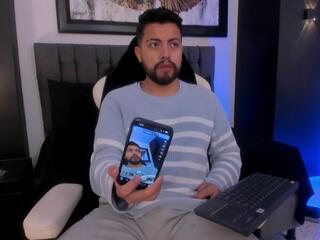 Lucca Mallard webcam flirt4free model stream image