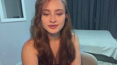 LilliOgden webcam cam4 model stream image