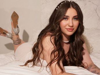 KeiraHarts webcam livejasmin model stream image