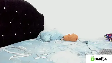 loreth_J webcam stripchat model stream image