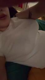 Monse9 webcam model stream image
