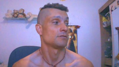 leandrinhocat webcam model stream image