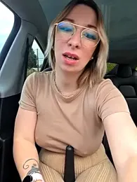 Giuliana_baby webcam model stream image