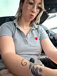 Giuliana_baby webcam model stream image