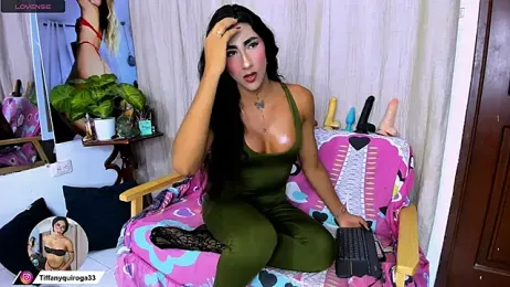 zou_quira webcam stripchat model stream image