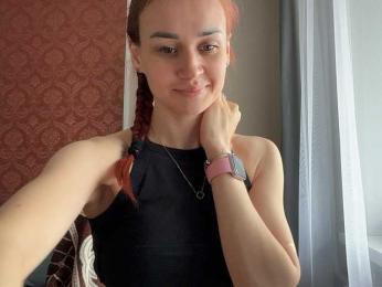Aliice-Al webcam model stream image