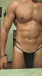 Gil_Hot_ webcam model stream image