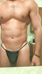 Gil_Hot_ webcam model stream image