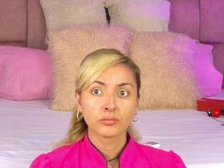 lunitadiva webcam model stream image