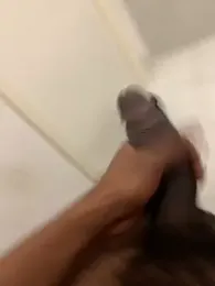 arrete2025 webcam stripchat model stream image