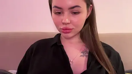 AlmaryKim webcam model stream image