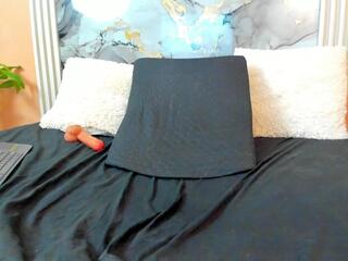 Zoe Galax webcam flirt4free model stream image