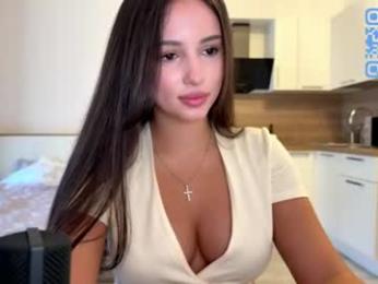 lilmiabae webcam model stream image