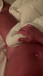 listo12 webcam model stream image