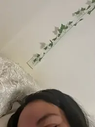 Nailealipsglossy webcam model stream image