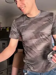 kevin_hotgirls webcam model stream image