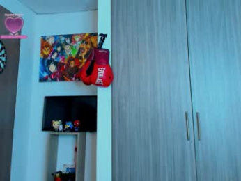 naughty_dominant webcam model stream image