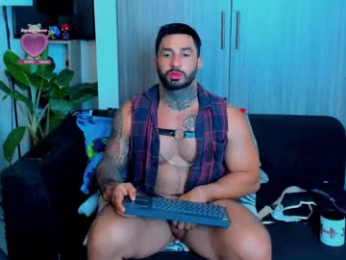 naughty_dominant webcam model stream image