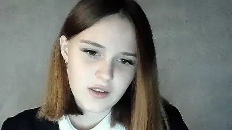 SweetLoraa webcam model stream image