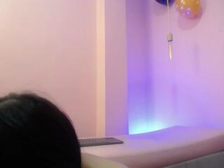 Alice Thompsons webcam model stream image